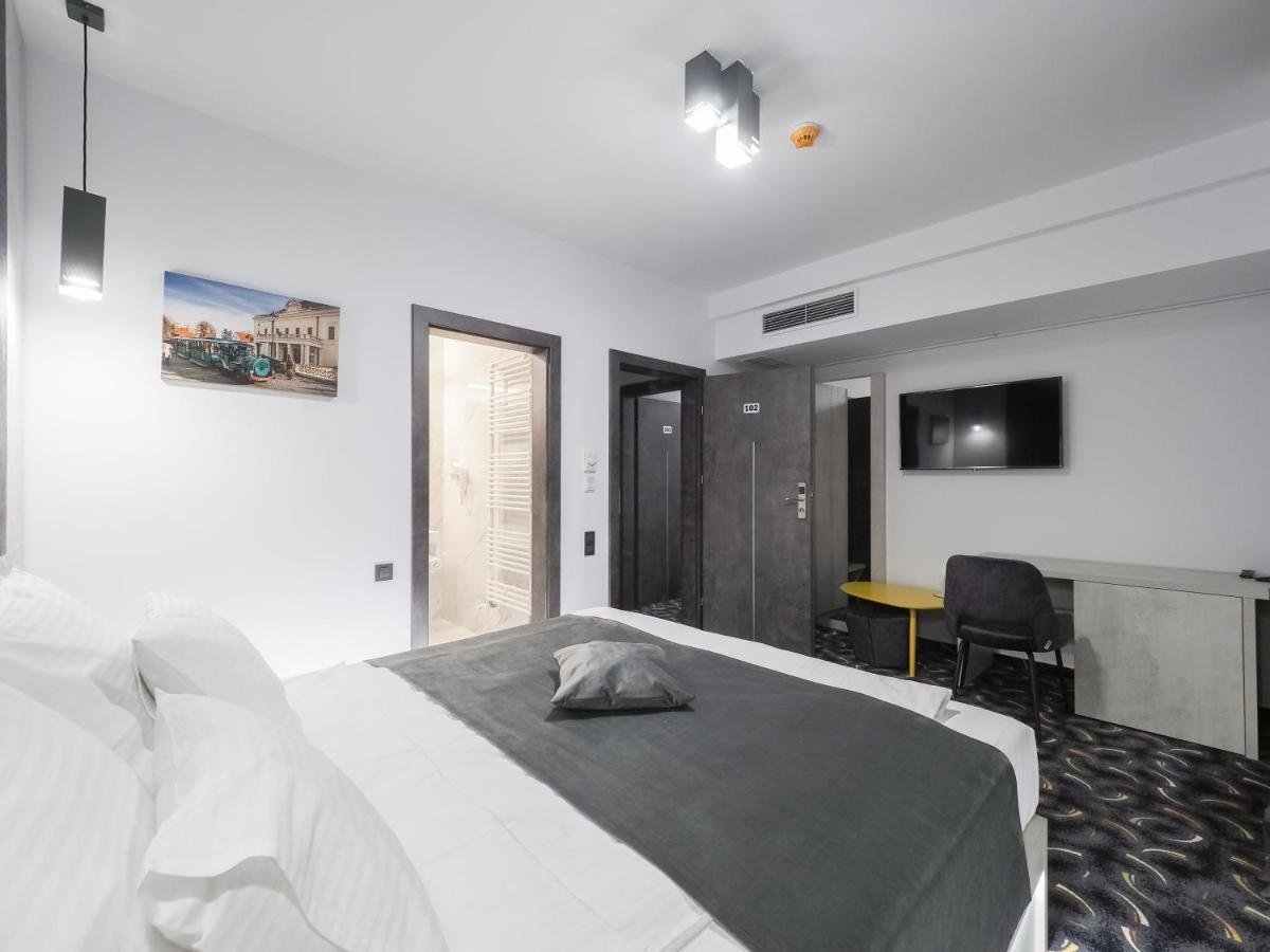Hotel Anastasia Sibiu Bagian luar foto