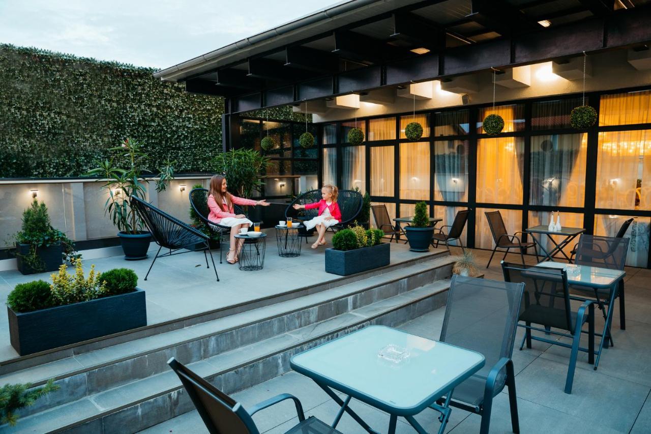Hotel Anastasia Sibiu Bagian luar foto